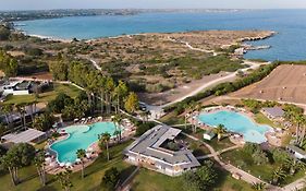 Voi Arenella Resort